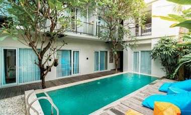Boutique Hotel 22 Kamar di Kayu Aya, Seminyak, Bali