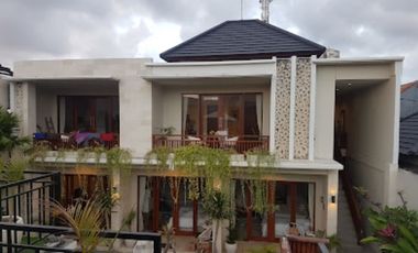 Boutique Hotel 22 Kamar di Kayu Aya, Seminyak, Bali