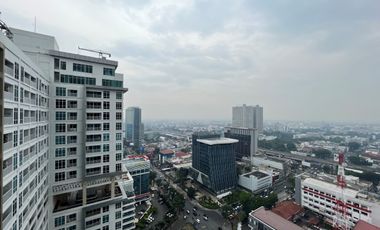 Apartment di The Reiz Condo