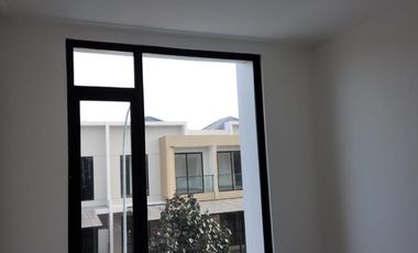 Disewakan Rumah Milenial di Pantai Indah Kapuk 2, Jakarta Utara nego