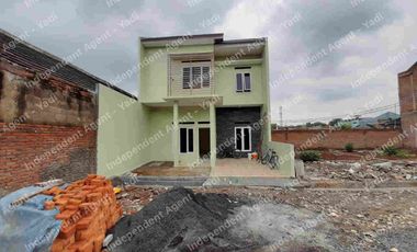 jual rumah baru 2 lantai lokasi dekat jatibening permai akses lrt cikunir caman galaxi