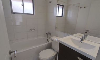Casa en Arriendo en Las Pesebreras, El Polo II
