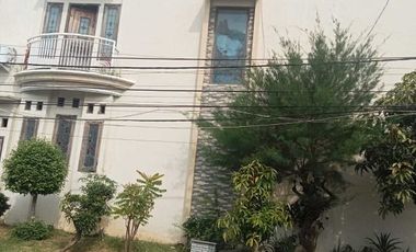 Dijual Rumah Perumahan Regency Mayjend Sungkono Kedanyang Gresik