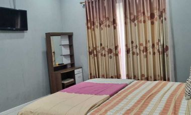 DIJUAL RUMAH BESAR DENGAN KOLAM RENANG