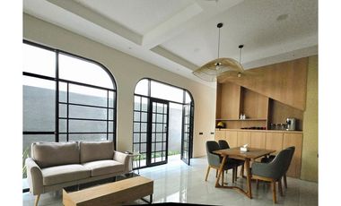 Villa Dijual Atau di Sewakan LEASEHOLD or YEARLY Lokasi Munggu - Vskn