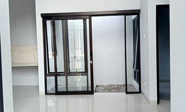 Hunian Solo Bangunan Baru Scandinavian Style