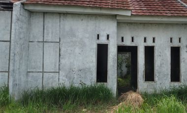 DIJUAL RUMAH 1 LANTAI DI PERUMAHAN BUMI SRIMAHI INDAH