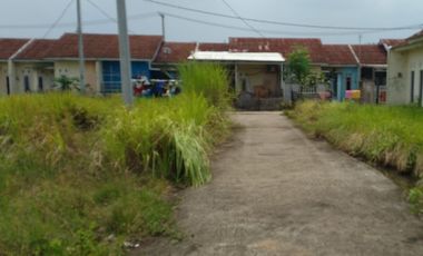 DIJUAL RUMAH 1 LANTAI DI PERUMAHAN BUMI SRIMAHI INDAH