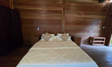 Disewakan villa yang sangat asri dengan sungai di tabanan bali