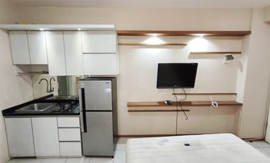Sewa  Studio Furnish View Kolam Apartemen Green Bay Pluit Jakarta Utara apartemen greenbay