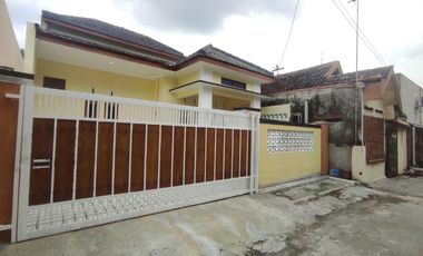 Rumah minimalis baru dimanahan solo