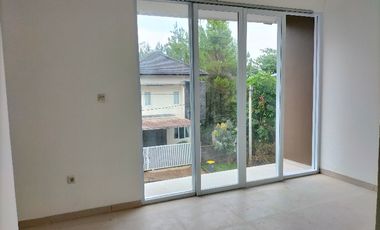 Jual Rumah Cantik dekat Polban, Ciwaruga Sariwangi Setiabudi