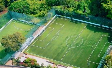 Quantum Serenia Hills Hadap Taman Fasilitas Swimmingpool Gym clubhouse