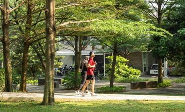 Quantum Serenia Hills Hadap Taman Fasilitas Swimmingpool Gym clubhouse