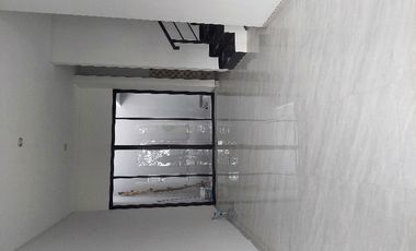 Dijual vila gres saguara Taman dayu