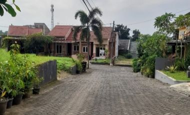 DISEWAKAN RUMAH BANYUMANIK SEMARANG, VIEW GUNUNG DEKAT EXIT TOL UNGARAN/ BANYUMANIK, SMA4, KODAM, RS. HERMINA. COCOK UNTUK KANTOR & RUMAH TANGGA