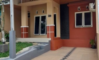 DISEWAKAN RUMAH BANYUMANIK SEMARANG, VIEW GUNUNG DEKAT EXIT TOL UNGARAN/ BANYUMANIK, SMA4, KODAM, RS. HERMINA. COCOK UNTUK KANTOR & RUMAH TANGGA