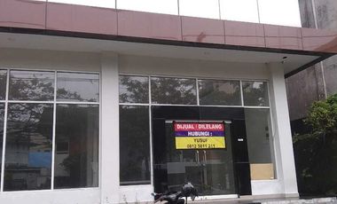Gedung/kantor lt 4 di jual via lelang tepat di tengah kota Balikpapan
