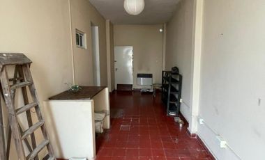 Excelente Casa a una cuadra de la estación de Glew.