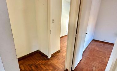 Departamento de 3 ambientes con 2 balcones