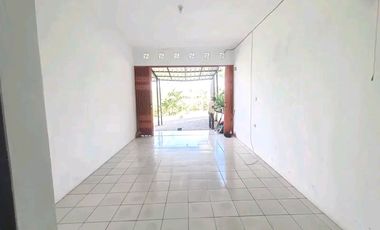 Di jual ruko strategis buat buka usaha