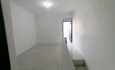 Di jual ruko strategis buat buka usaha