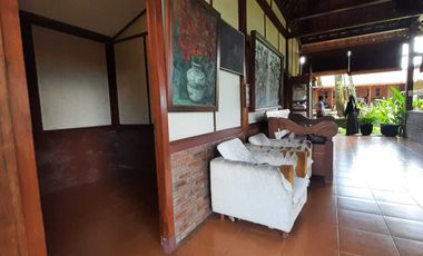 Dijual Beautiful Villa Gallery House di Salatiga