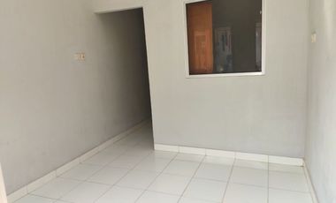 Disewakan Rumah Ready Siap Huni Depok Strategis Dekat Stasiun Depok