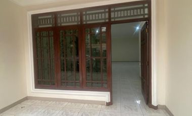 Disewa Rumah di Tebet  Timur Dalam Jakarta Selatan