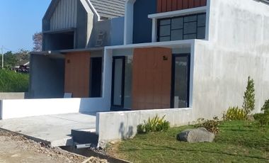 Rumah ready siap huni di Cerme free biaya-biaya