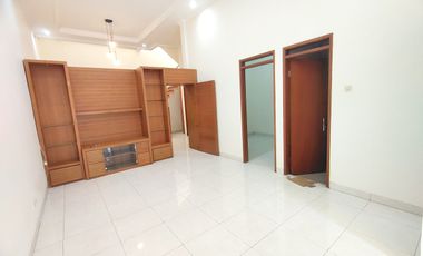 JUAL CEPAT Rumah Baru Renovasi di Taman Kopo Indah III Blok A