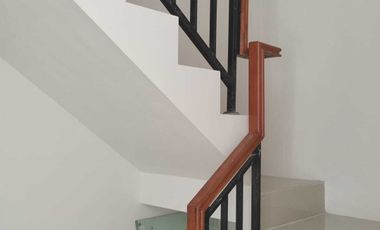 Rumah Baru 2 lantai di Cempaka Putih deket Rumah Sakit Islam