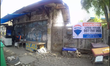 Di Jual Cepat (BU) Ex Ruko pinggir jalan Besar Tuparev di Karawang