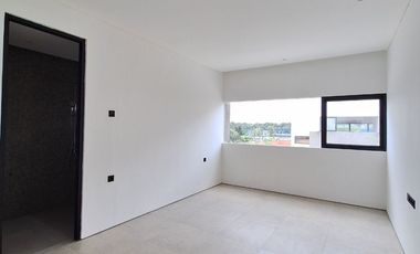 Rumah 2 lantai mewah di Serpong cukup 10 juta ALL IN