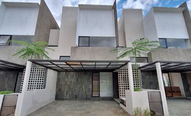 Rumah 2 lantai mewah di Serpong cukup 10 juta ALL IN