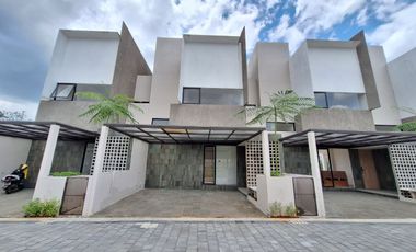 Rumah 2 lantai mewah di Serpong cukup 10 juta ALL IN