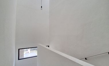 Rumah 2 lantai mewah di Serpong cukup 10 juta ALL IN