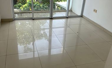 Disewakan Rumah Green Lake City Australia 8x15m, Rp.68jt/th