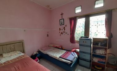 Rumah Setra Duta Cemara Lingkungan Aman dan Tenang