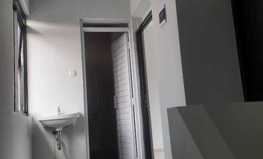 Dijual rumah di Merkurius Margahayu