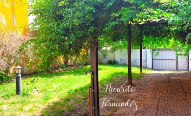 HERMOSA CASA FAMILIAR EN DOS PLANTAS