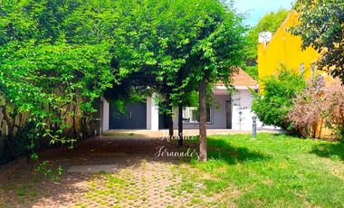 HERMOSA CASA FAMILIAR EN DOS PLANTAS