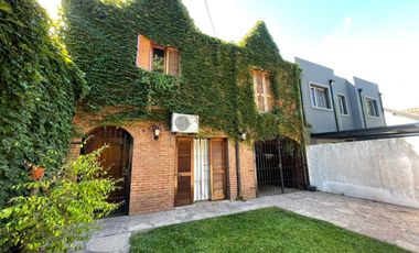 Hermoso Chalet en Adrogué.