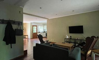 Hermoso Chalet en Adrogué.