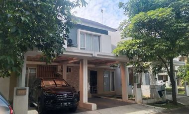Di Kontrakan Rumah Full Purnish 2 Lantai di Grandtaruma Karawang Barat