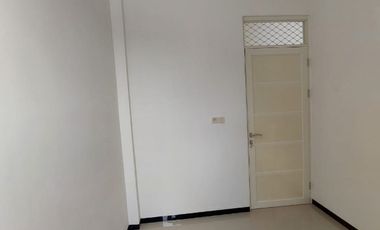 RUMAH GRESS SIAP HUNI MASANGAN KULON SIDOARJO