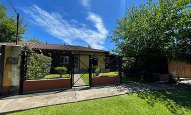 Hermosa casa en Barrio Santa Ana