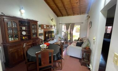 Hermosa casa en Barrio Santa Ana