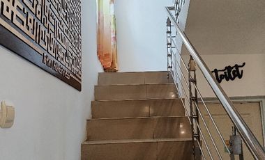 Dijual rumah 2 lantai di komplek D'green Aqila cimahi
