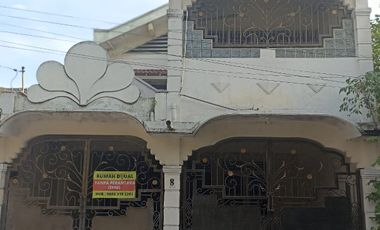 Rumah 2 lantai luas 119 m2 harga 1,9 Milyar di Waru, Sidoarjo